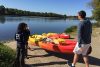 canoa en el río